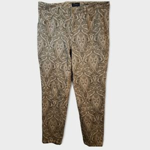CHARTER CLUB womens capris pale green paisley size 14